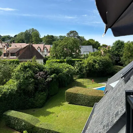 Duplex Tres Proche De Tennis Et Piscine Apartment Deauville